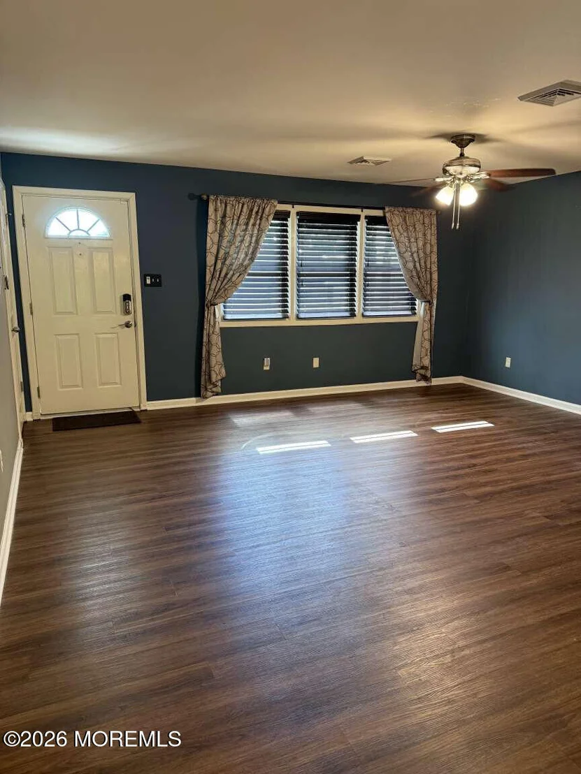 Photo of 1759 Longwood Drive
