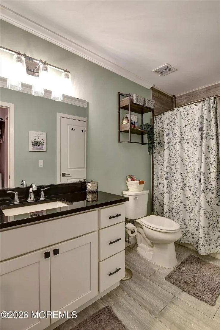 Photo of 116 Azalea Circle