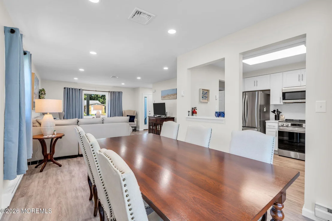 Photo of 138 Courtshire Drive