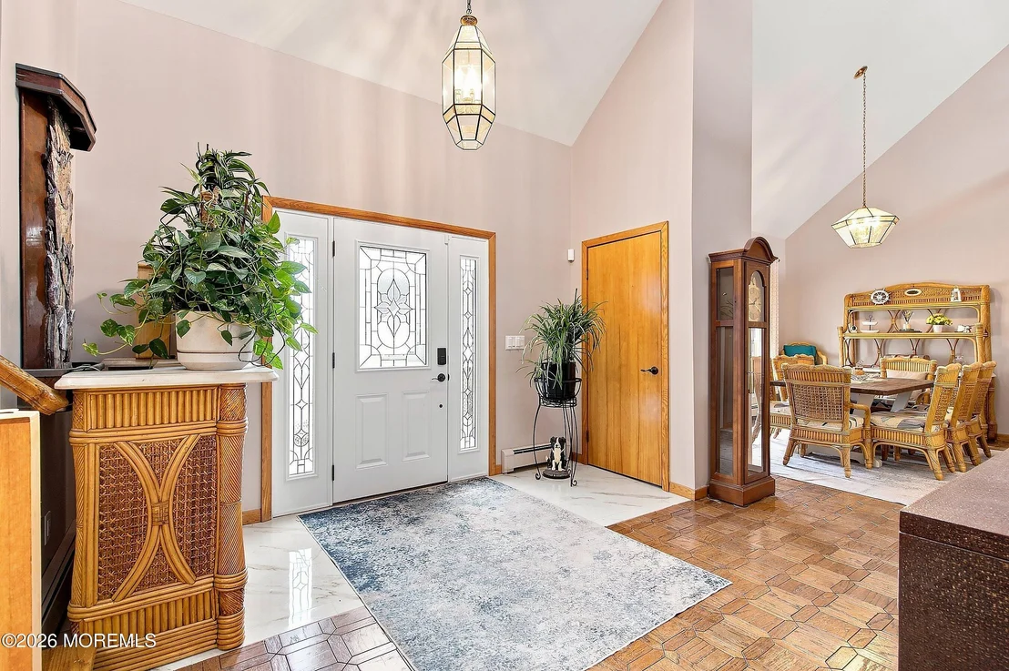 Photo of 819 Forepeak Drive