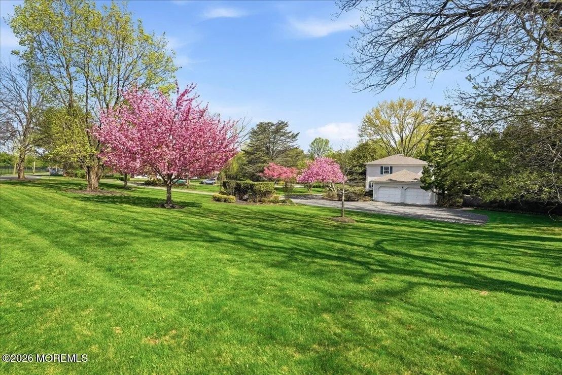 Photo of 11 Woodside Drive