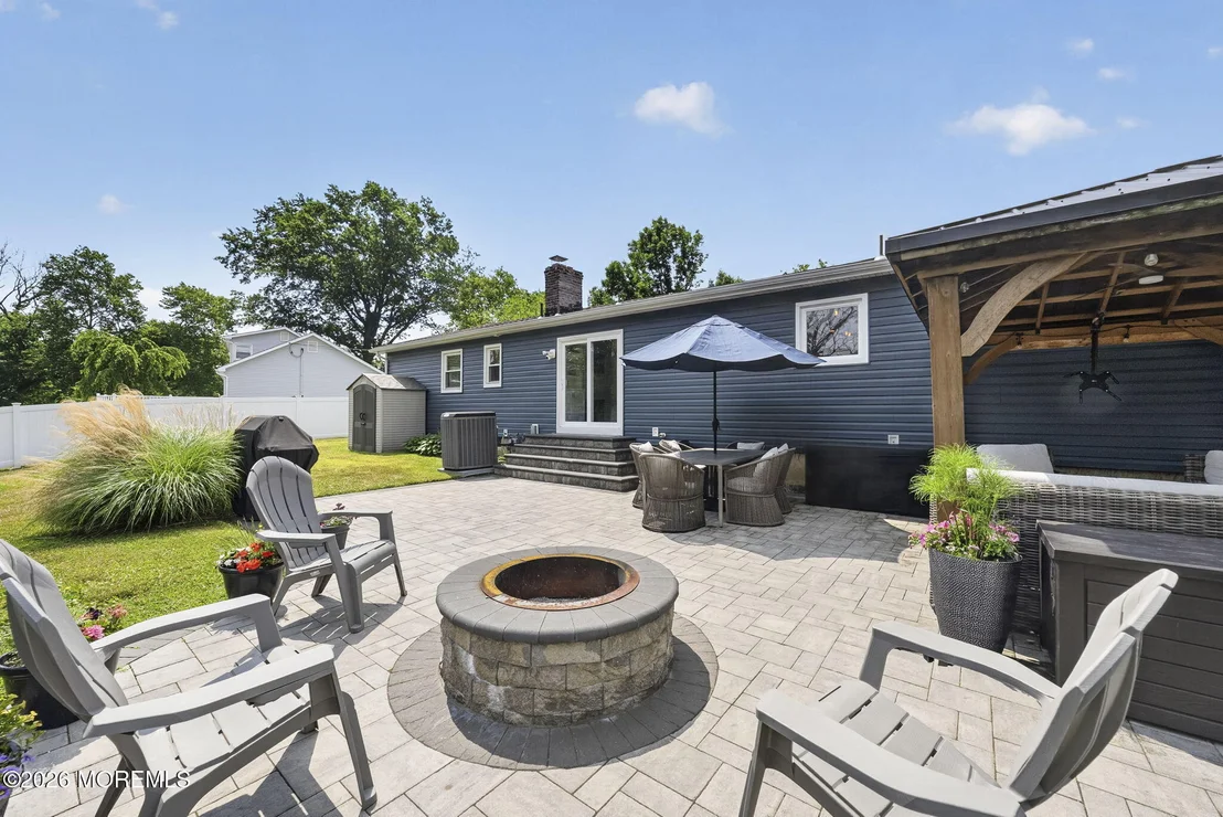 Photo of 100 Sargent Road