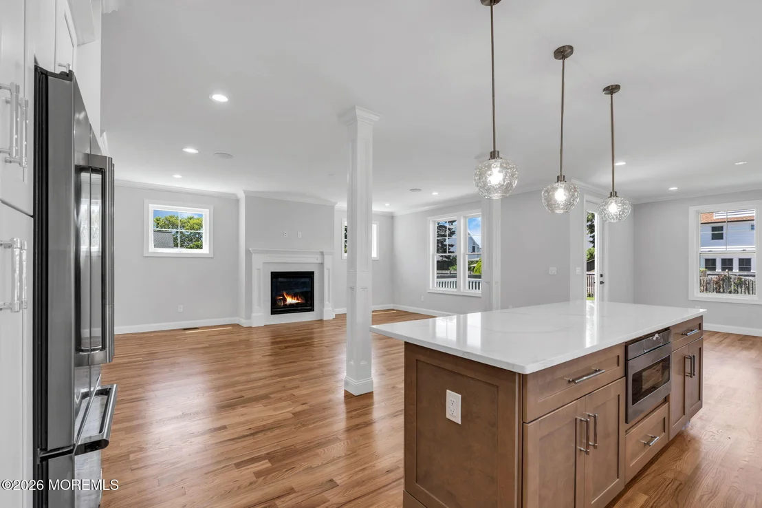 Photo of 808 Allaire Road