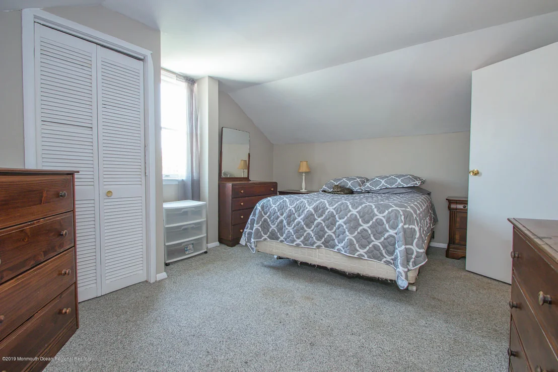 Photo of 1510 Valley Drive