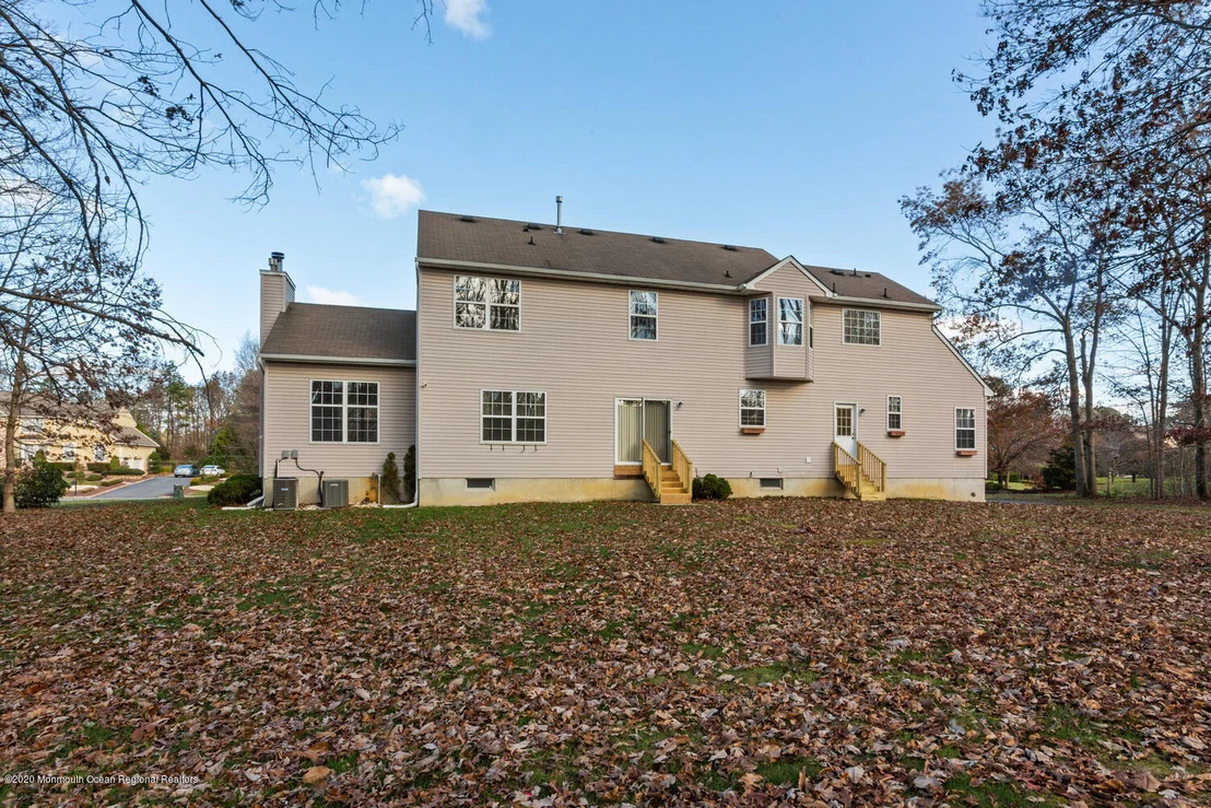 Photo of 11 Hardwood Drive