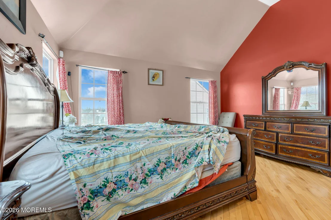 Photo of 18 Lysbeth Lane