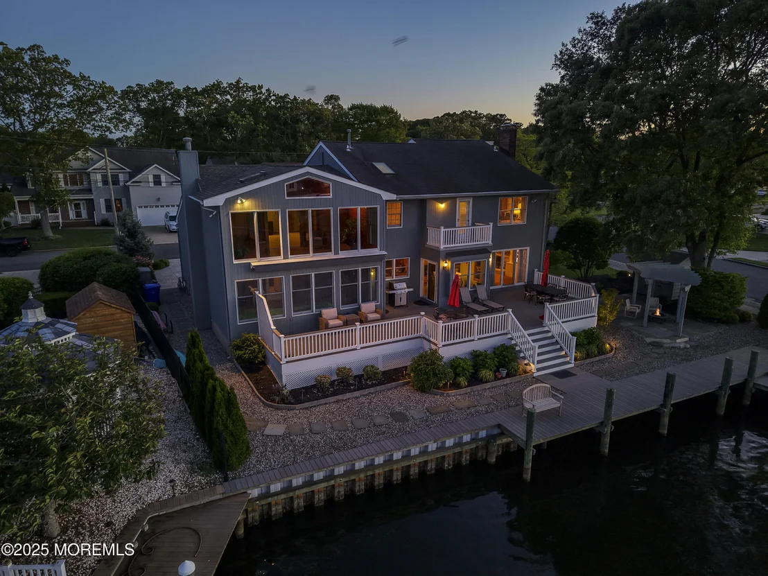 Photo of 560 Midwood Drive