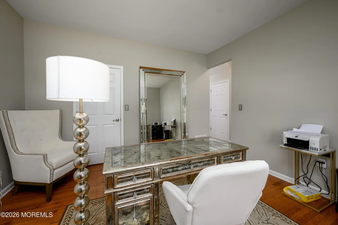 Photo of 4 Whispering Grove Boulevard
