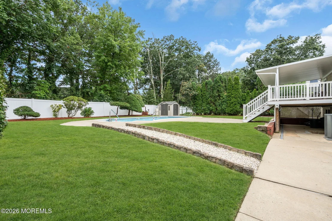 Photo of 205 Arizona Drive