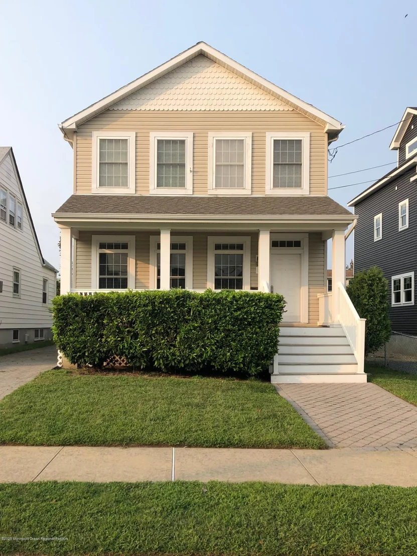 Photo of 416 15th Avenue