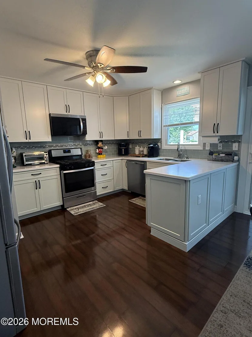 Photo of 718 Conifer Drive