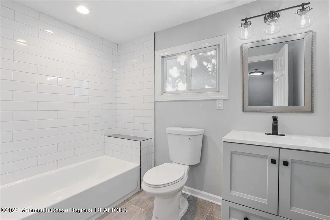 Photo of 104 Longfellow Drive