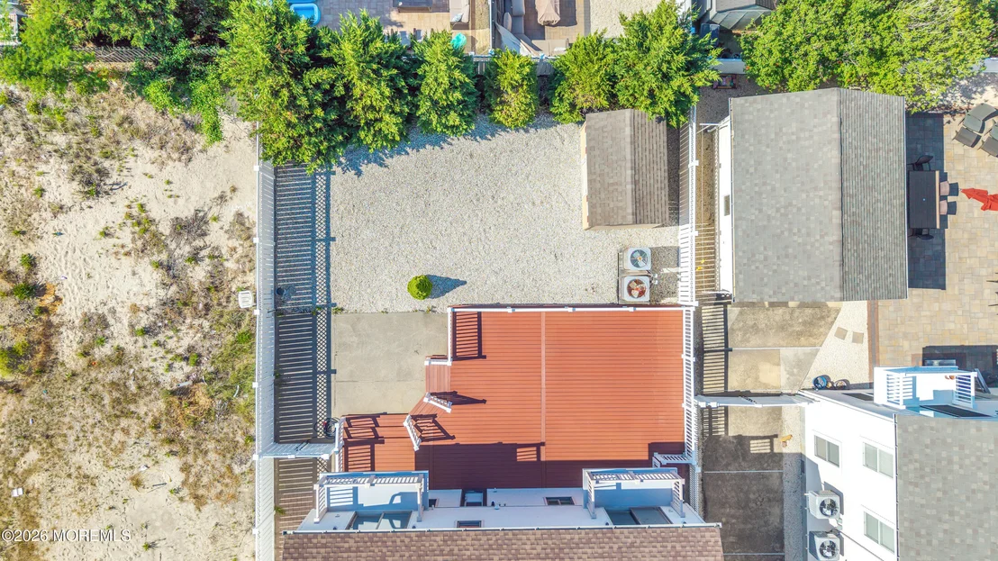 Photo of 3 7th Avenue