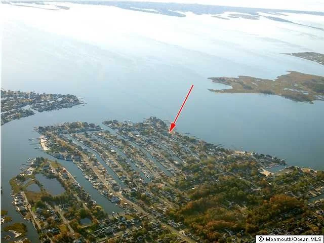 Photo of 348 Silver Bay Road