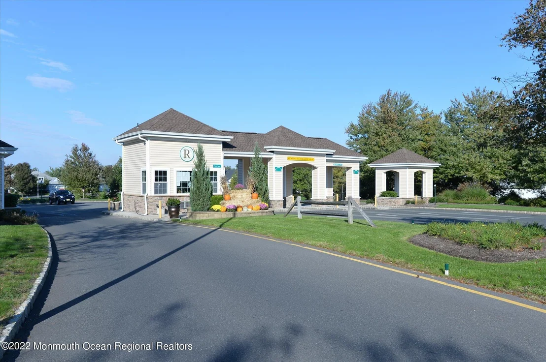 Photo of 10 Falstaff Drive