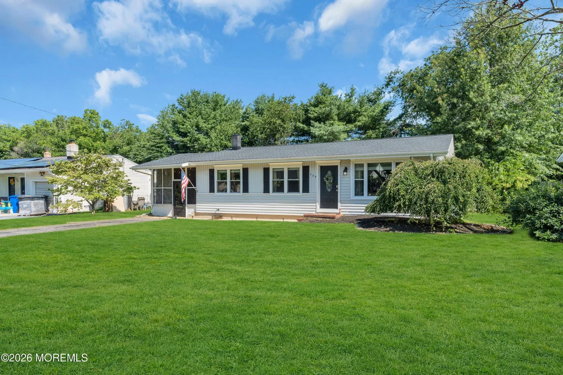 Photo of 528 Corwill Terrace