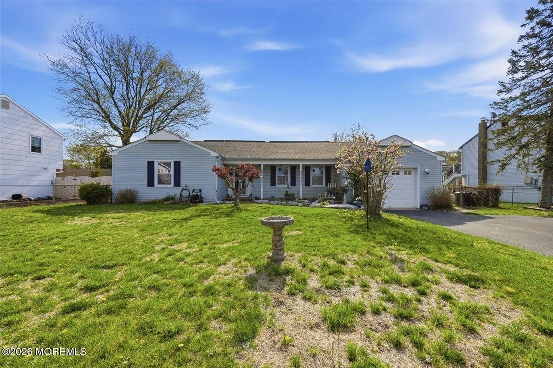 Photo of 503 Buttonwood Drive