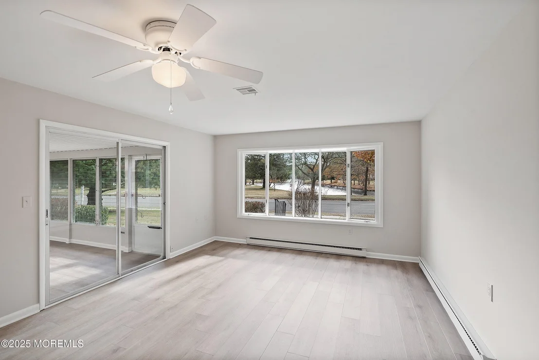 Photo of 1087B Argyll Circle