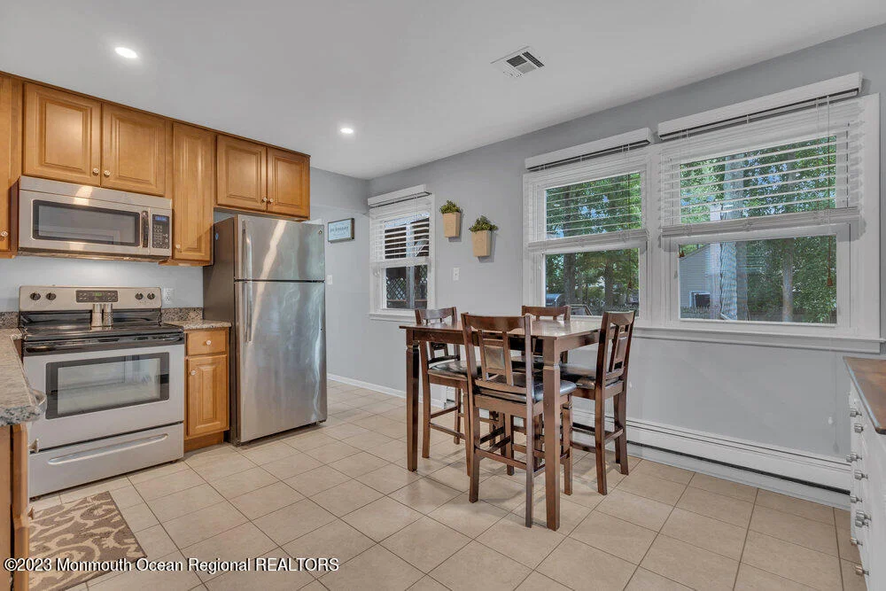 Photo of 1233 Clearview Street
