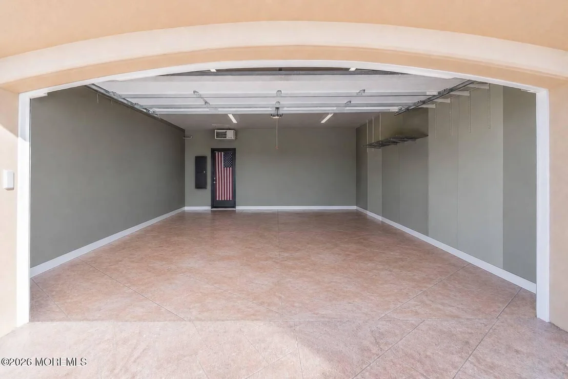 Photo of 835 Anchor Drive