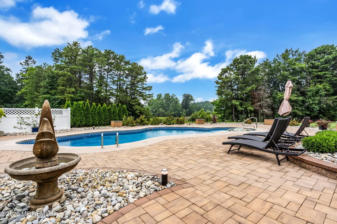 Photo of 12 Whispering Grove Boulevard