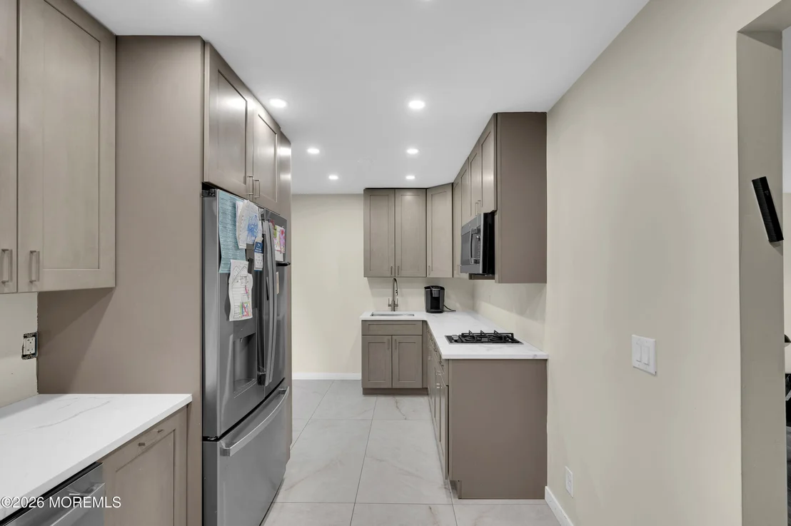 Photo of 11 Lawrence Avenue