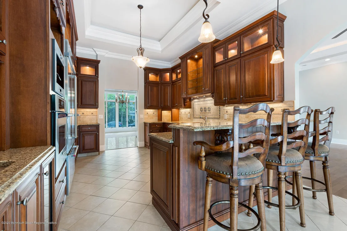 Photo of 9 S Tamarack Drive
