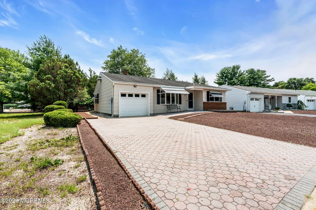 Photo of 16 Whitaker Drive
