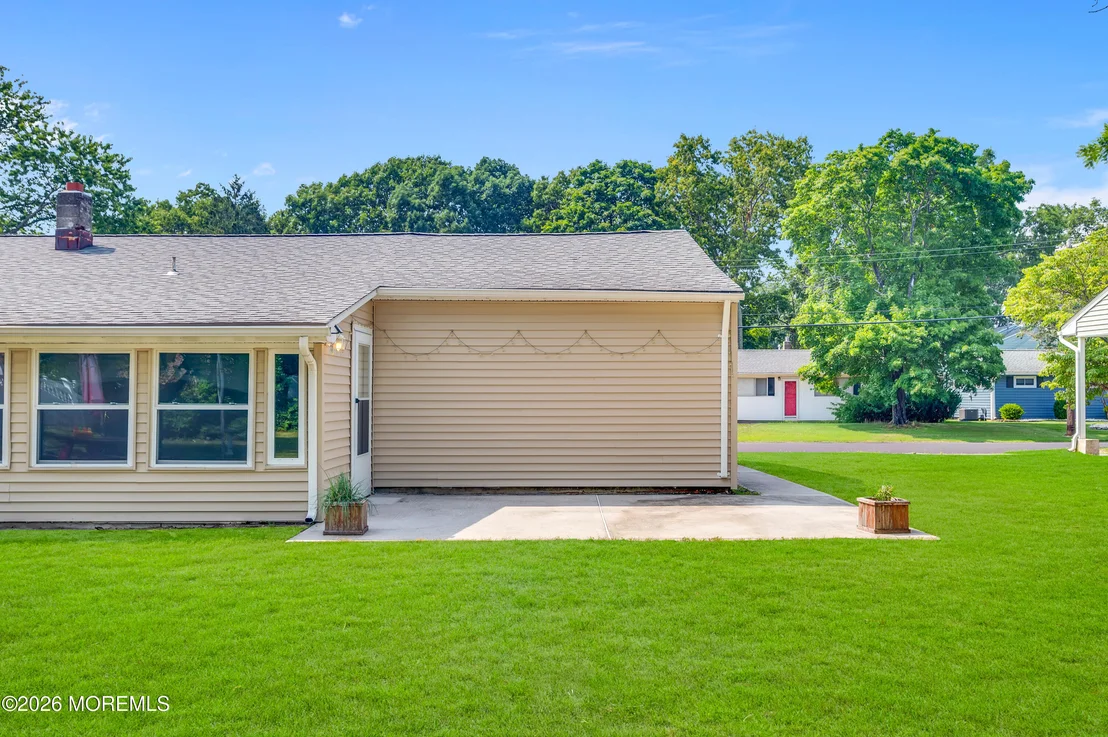 Photo of 271 Sky Manor Boulevard