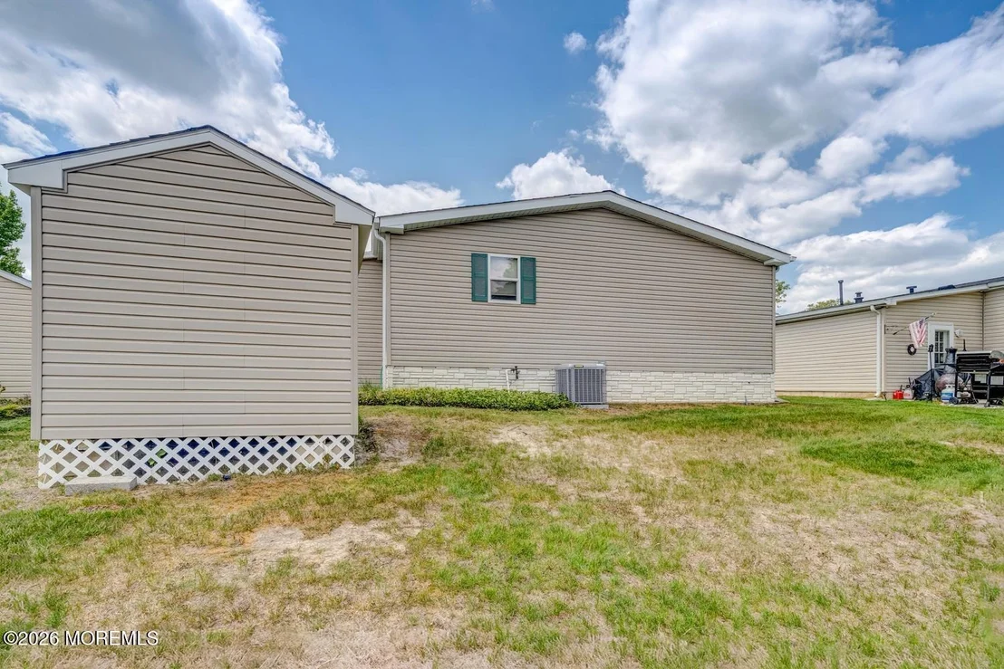 Photo of 902 Oak Ridge Terrace