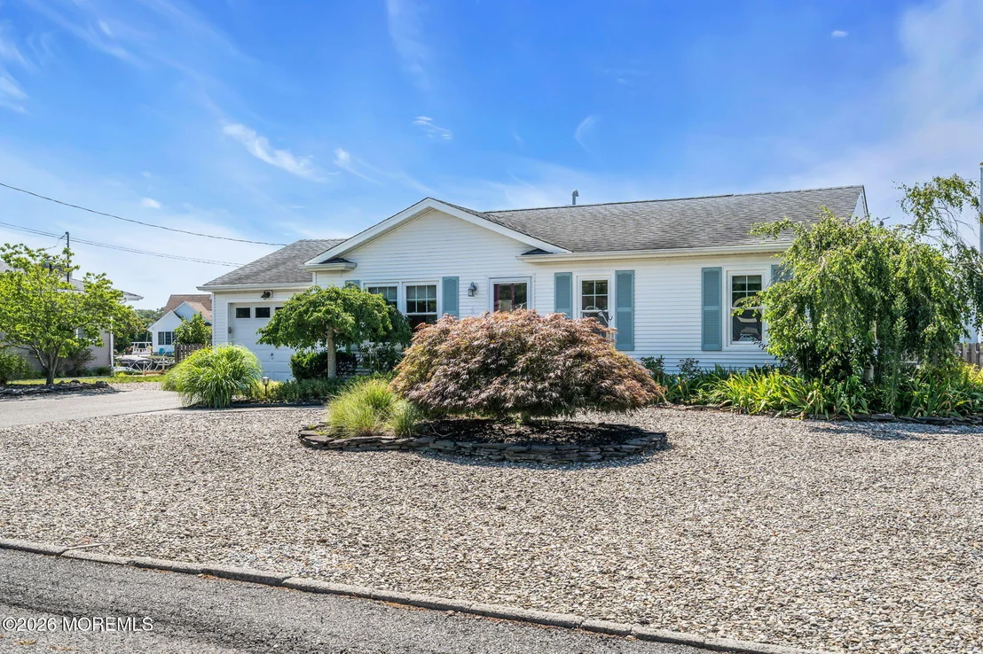 Photo of 39 Parkers Point Boulevard