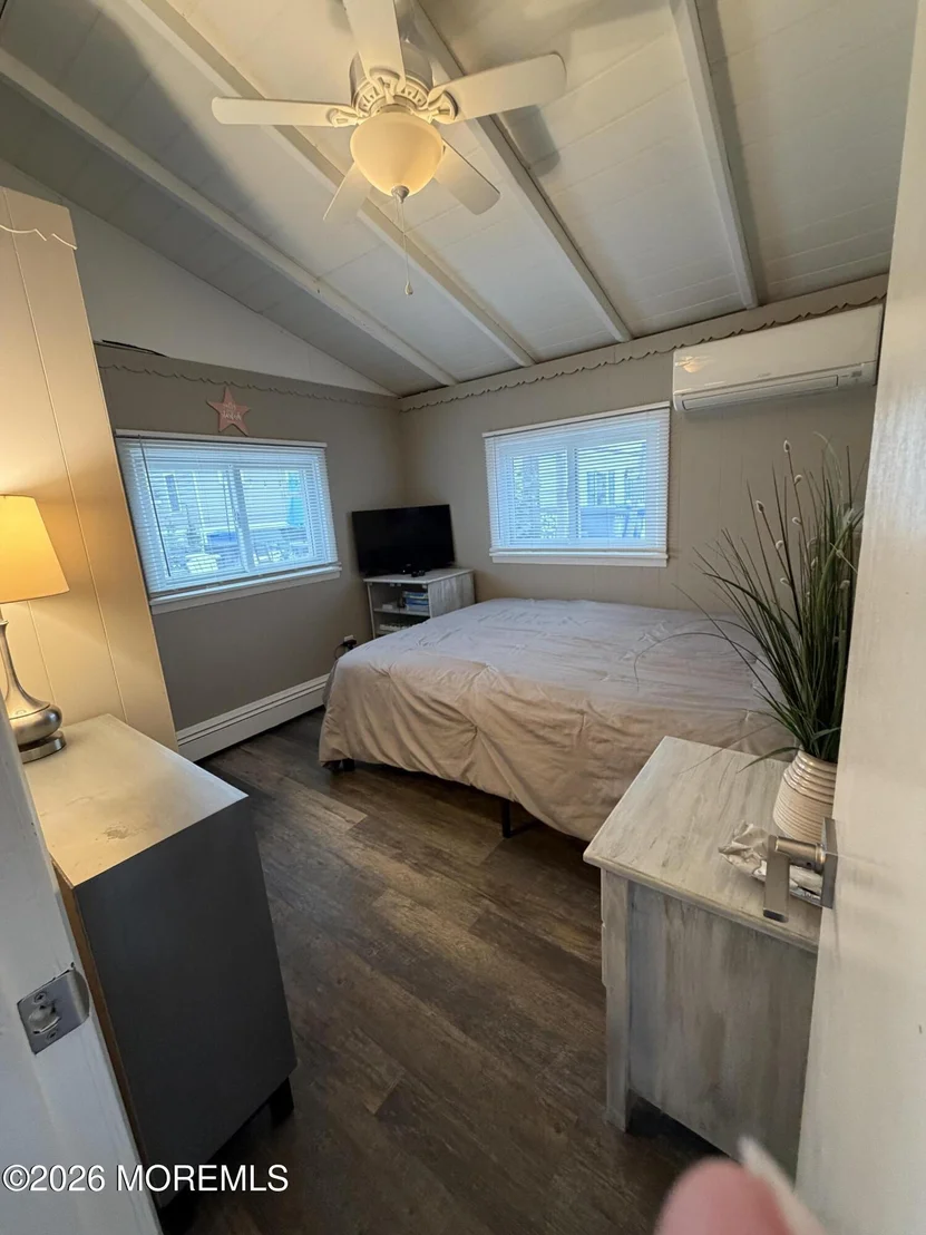 Photo of 100 W Plover Way