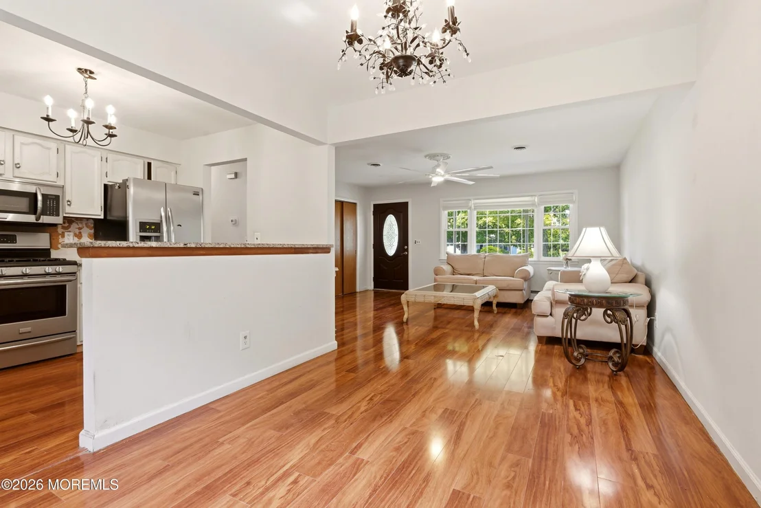 Photo of 42 Castleton Drive