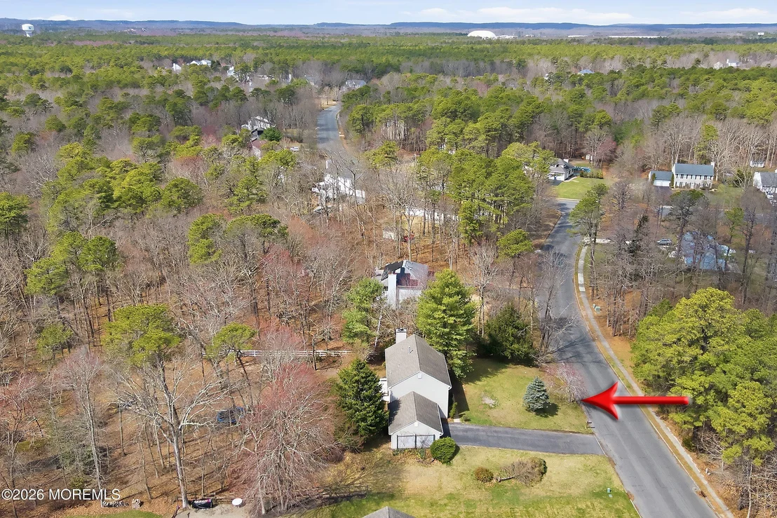 Photo of 565 Buttonwood Drive