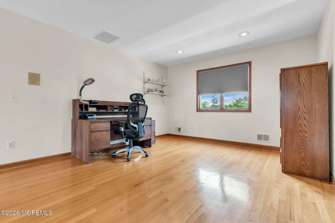 Photo of 15 Oxford Drive