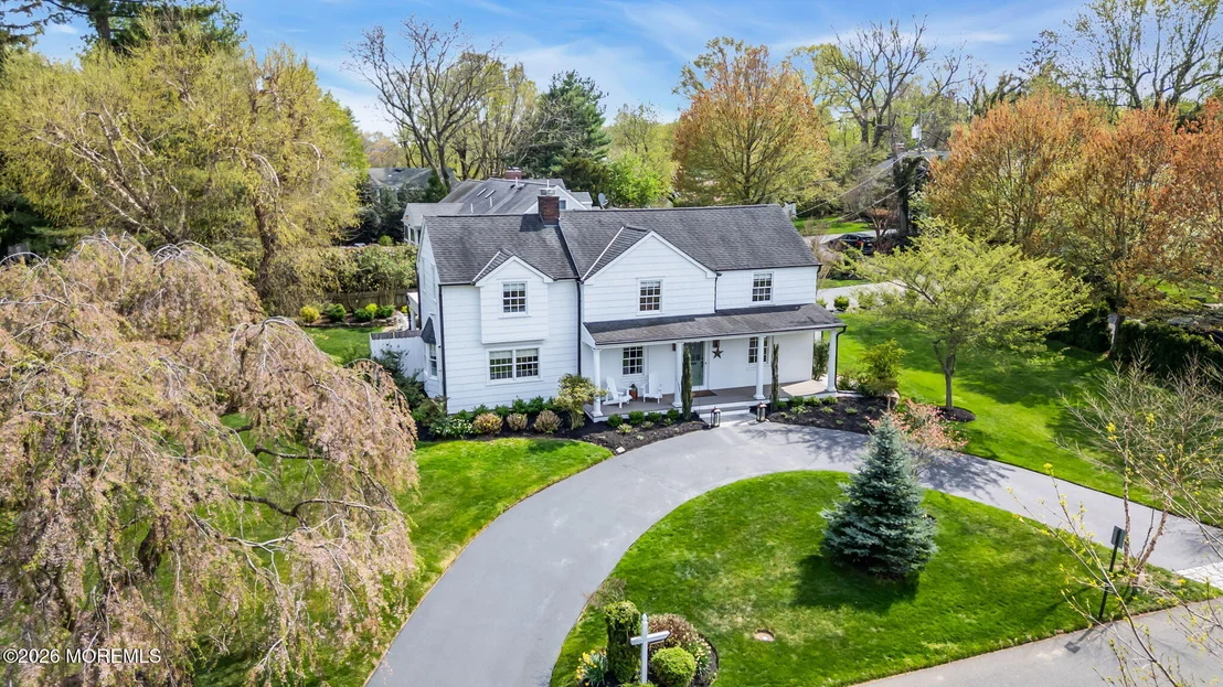 Photo of 9 N Cherry Lane