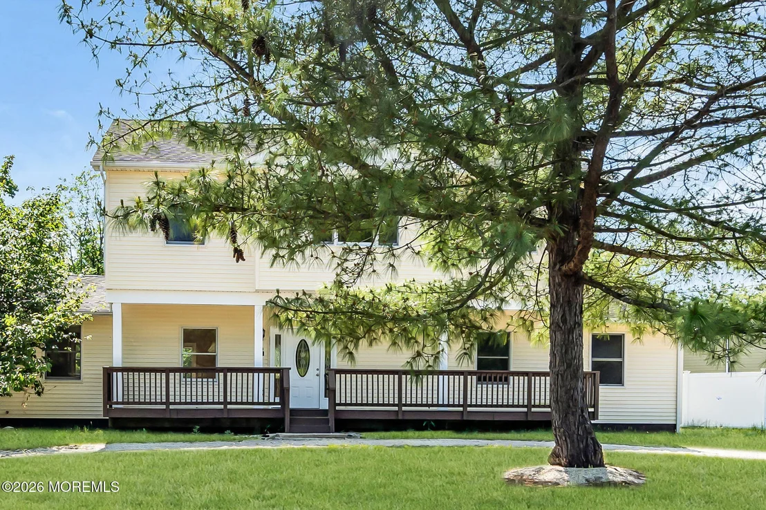 Photo of 60 Ashwood Drive