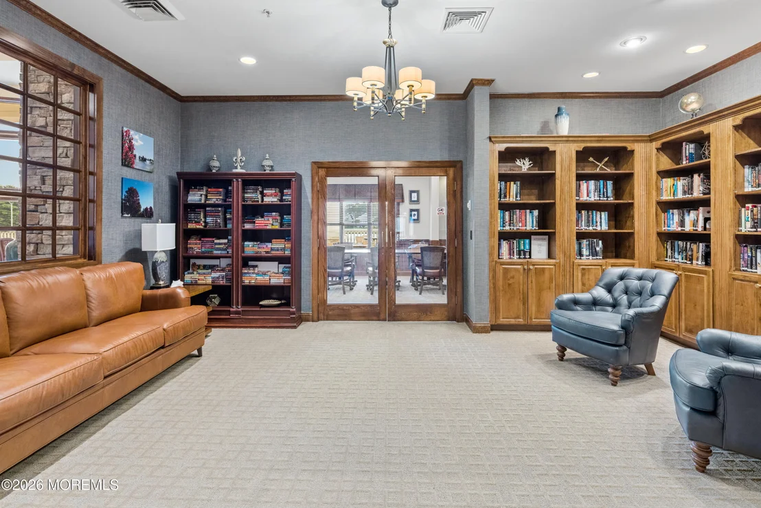 Photo of 112 Mirage Boulevard