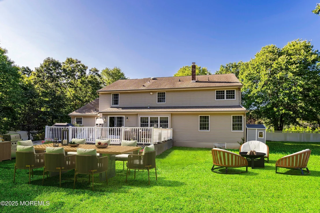 Photo of 657 Rodrigues Lane