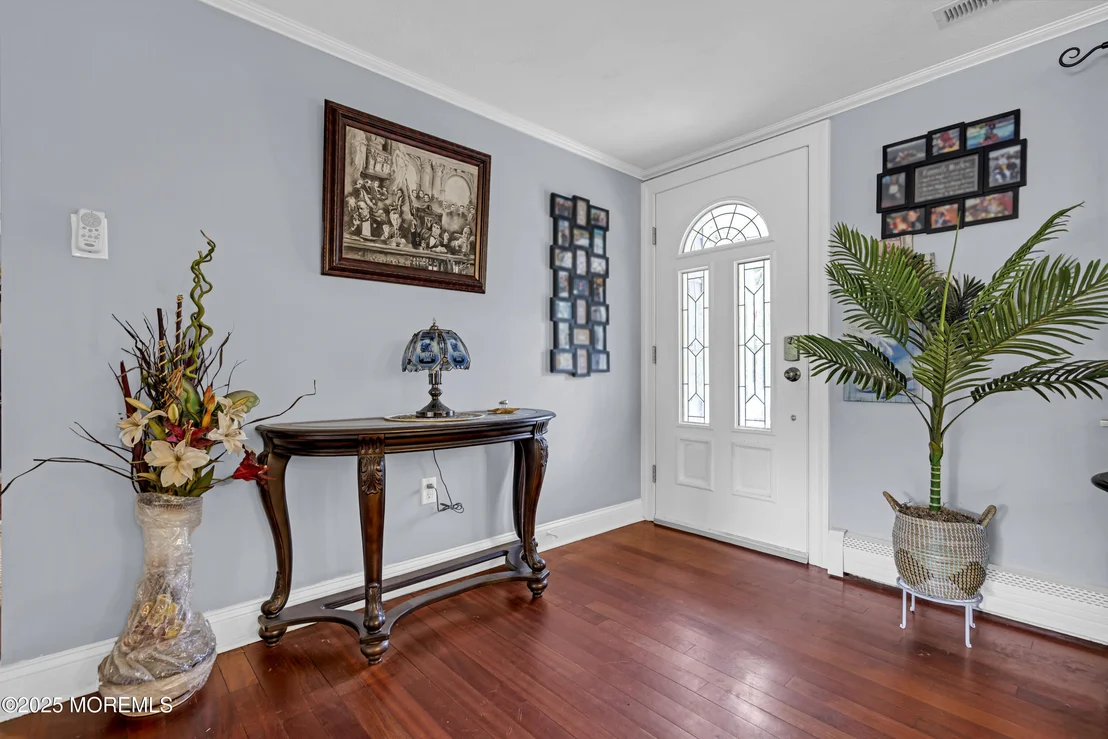 Photo of 110 4th Avenue