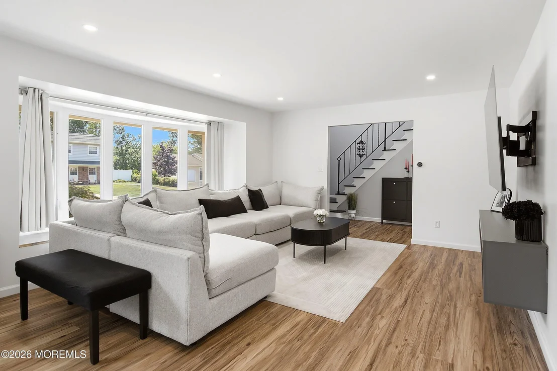 Photo of 10 Beacon Drive