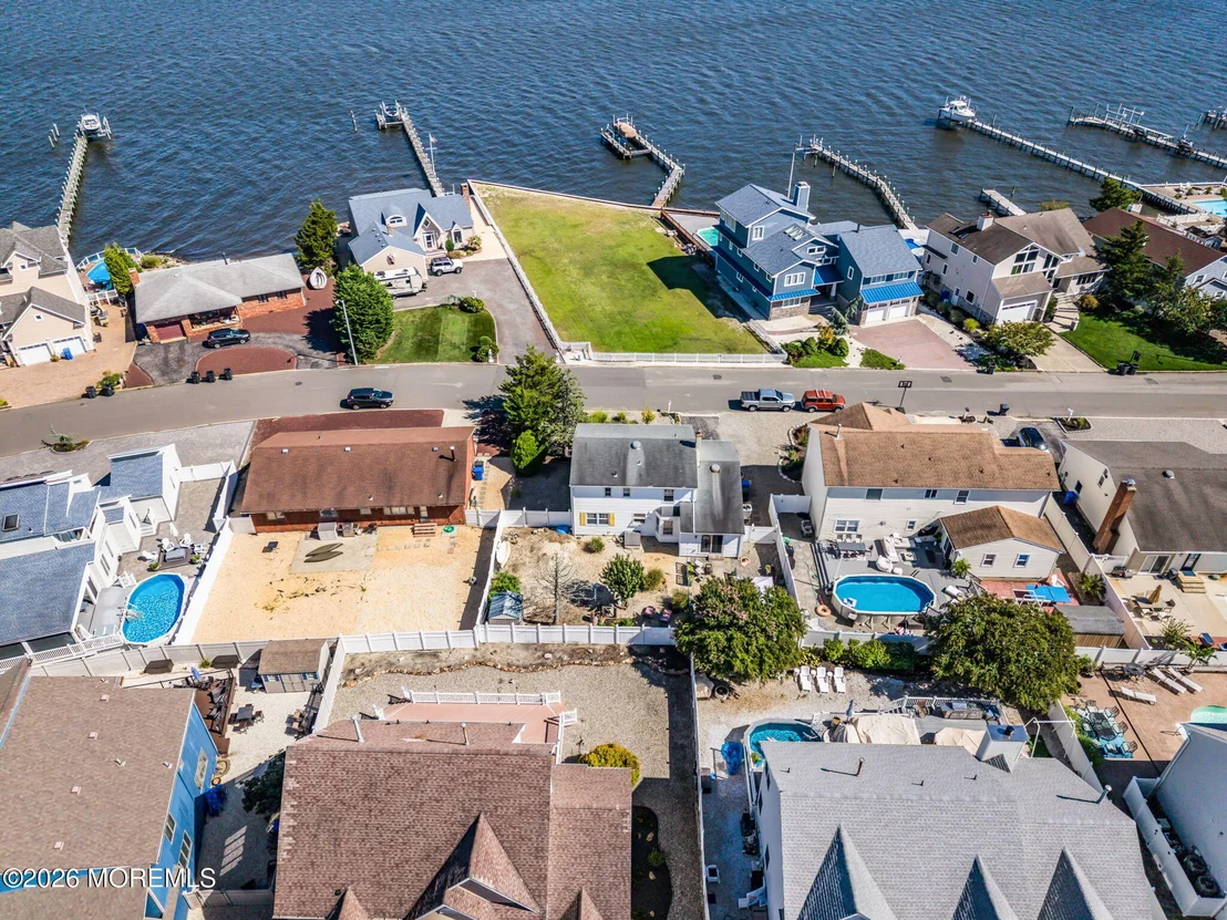 Photo of 3290 Long Point Drive