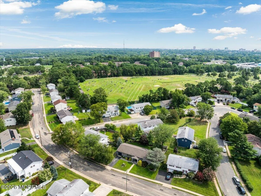 Photo of 802 Stamford Drive
