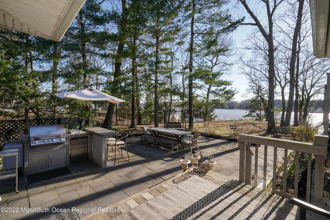 Photo of 2409 Riverside Terrace