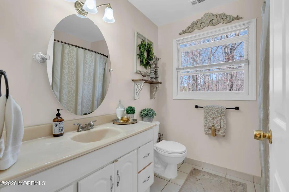 Photo of 90 Bear Brook Road