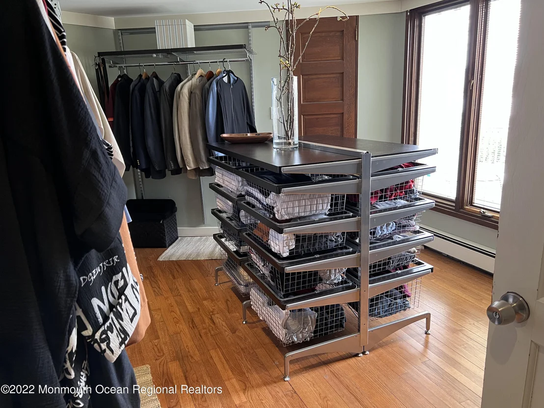 Photo of 2409 Riverside Terrace