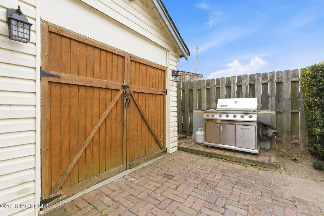 Photo of 114 Ocean Boulevard