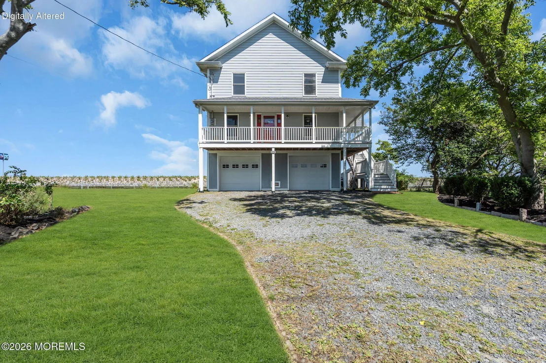 Photo of 655 Front Street
