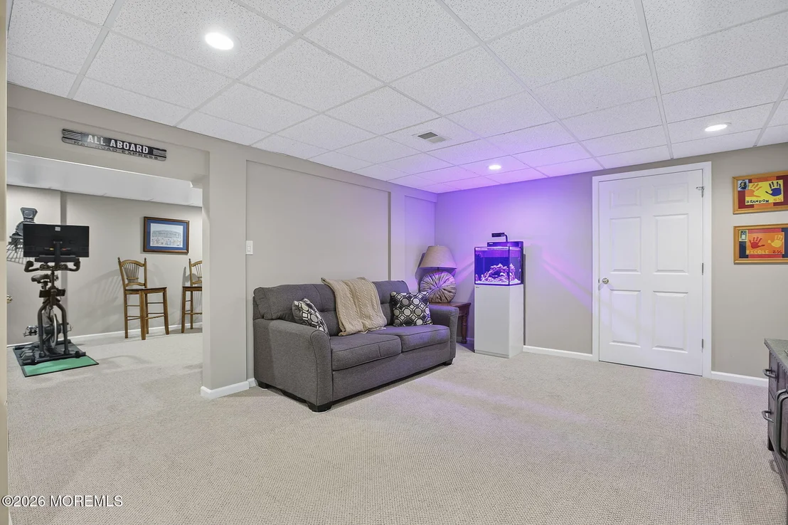 Photo of 452 Meadowood Road