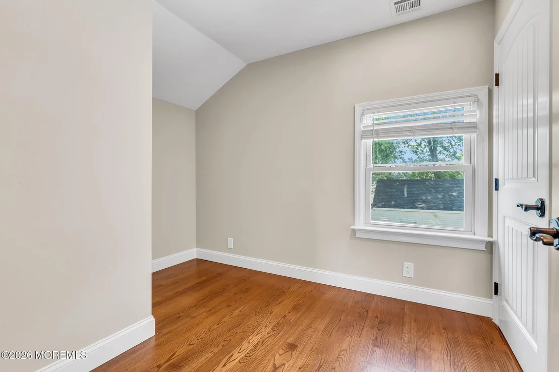 Photo of 439 Clark Avenue